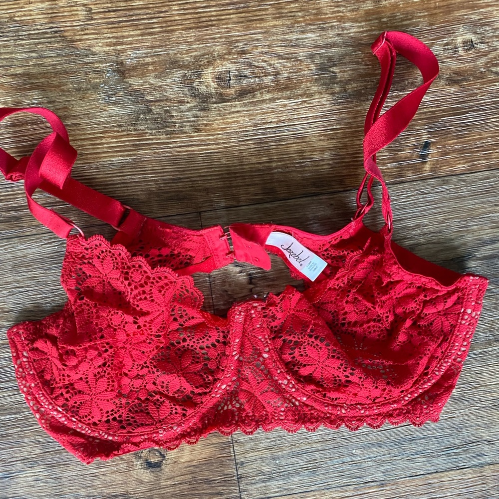 Red lace bra!